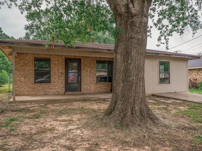 308 N Lee Dr