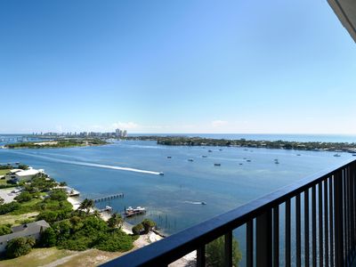 5600 N Flagler Drive #2507