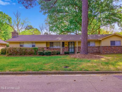 5804 Sedgwick Dr