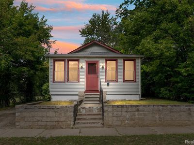 44 Orton Ave
