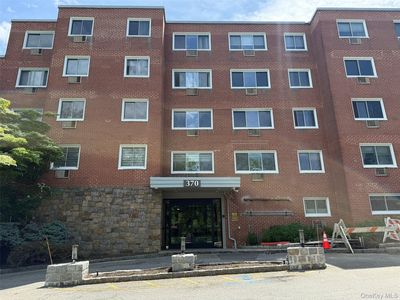 370 Central Park Avenue #2E