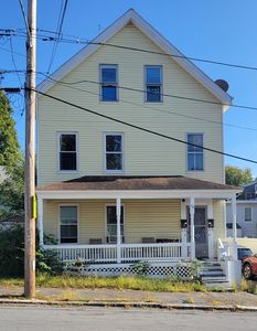 24 6th Ave