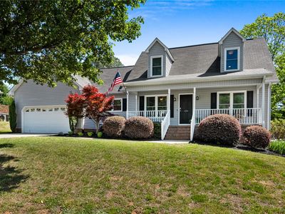 101 Meadow Ridge Dr