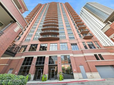 330 N Jefferson St APT 602