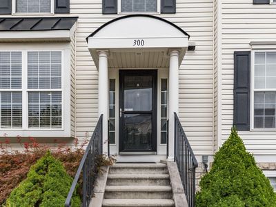 Property at 300 Pagodatree Dr, Blacklick, OH