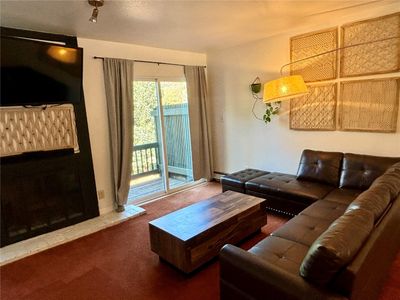 145 Flintstone Ln #C