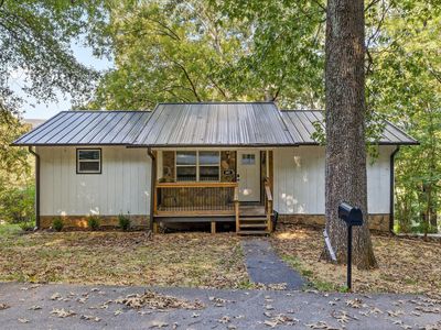 405 Dempsey Ln