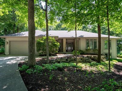N74W22529 Twin Oaks COURT