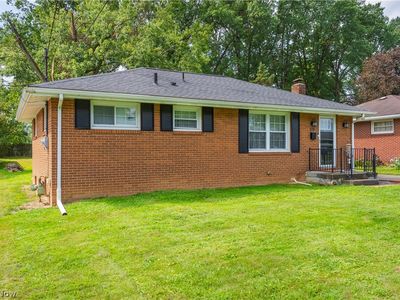3235 Sunnybrooke Dr