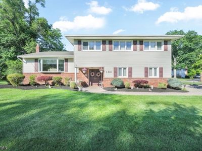 184 Andover Dr