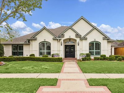 2313 Augusta Dr