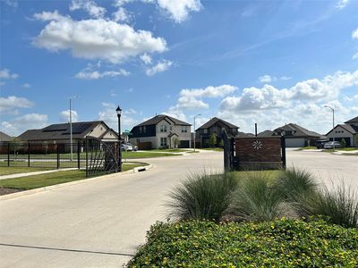 2437 Fairway Harbor Dr