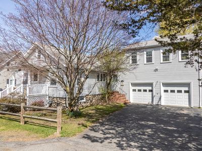 16 S Merrill St