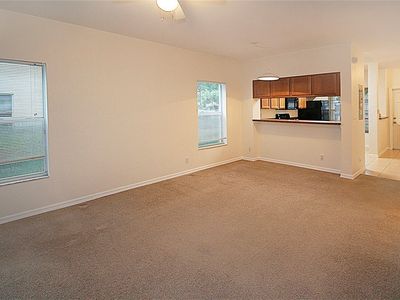 8293 Pacific Beach Dr