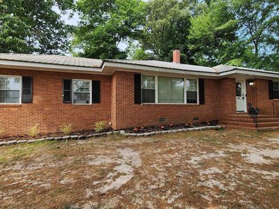 101 Robin Hood Dr