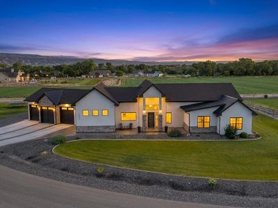 1003 Smith Ranch Rd