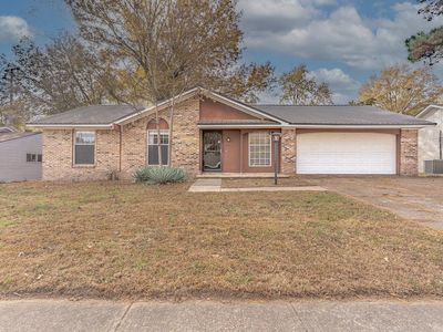 1925 W Nettleton Ave