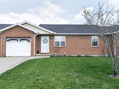 5879 Farmers Rd #B