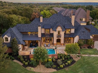 3516 Chimney Rock Dr