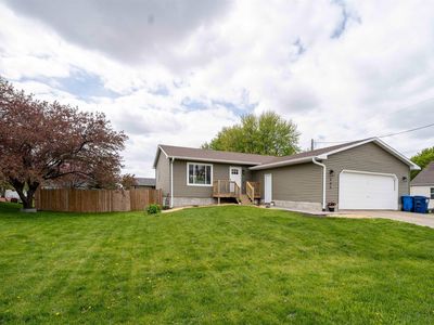 Property at 405 S Columbia St, Harrisburg, SD