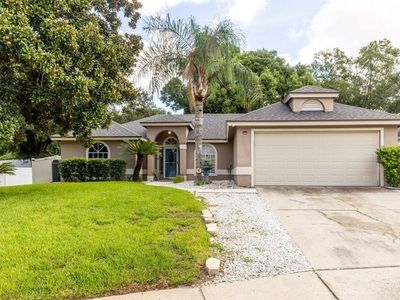 859 HIGH POINTE CIRCLE