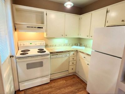 1409 Maryland St APT F