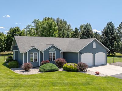 134 Apple Valley Way