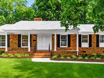 3008 W Cornwallis Dr