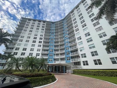 301 N Ocean Blvd APT 701