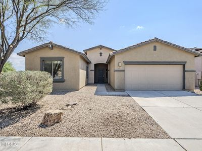 7626 E Shadybrook Ln