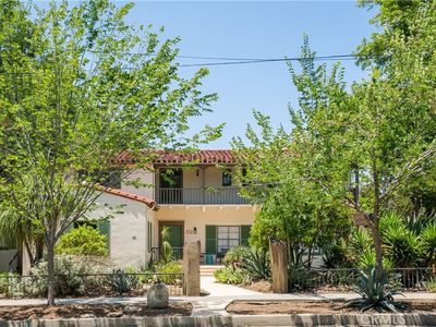 1111 N Indian Hill Blvd