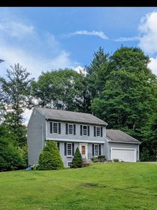 38 Lake St