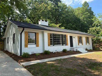 805 Plummer Dr