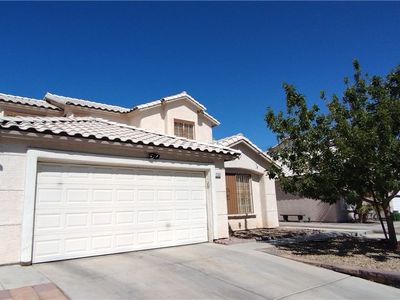 2367 Monterey Pine Dr