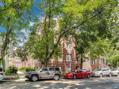 1750 W Granville Ave #2A