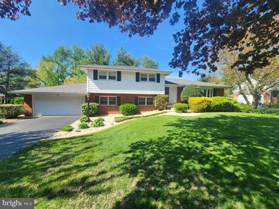 Property at 85 Country Ln, Landisville, PA