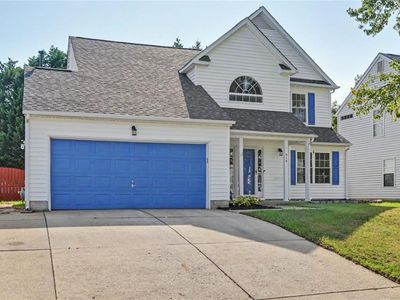 910 Andover Ct
