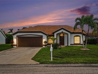 22394 Fountain Lakes BLVD