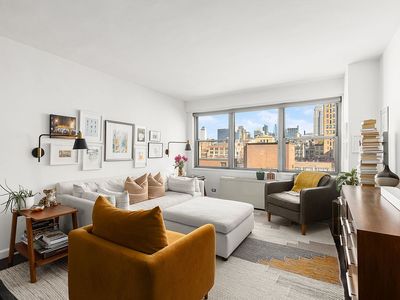 10 W 15th St APT 1721