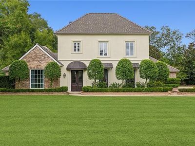 19384 Country Club Ln