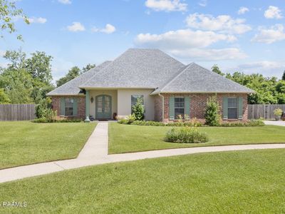 1014 Ashford Cir