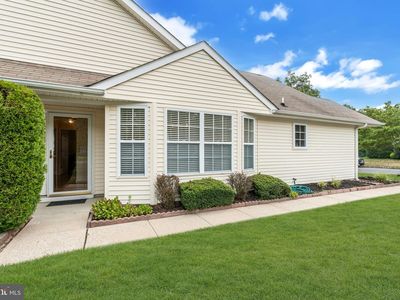 2 Wellington Ln