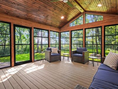 6201 Knollwood Drive