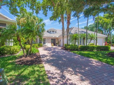 2229 Falls Circle