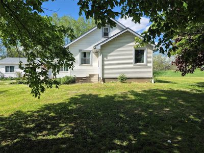 Property at 601 Railroad St, Melbourne, IA