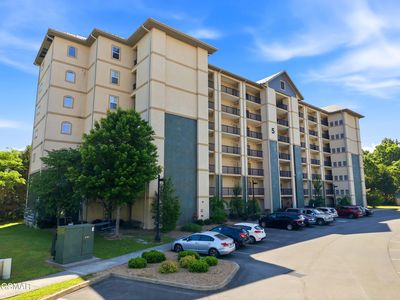124 Plaza Dr #5605