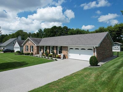 319 Clearbrook Dr