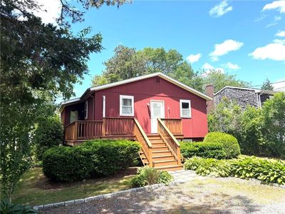 76 Hemlock Rd