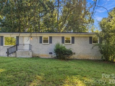 428 E McLelland Ave