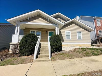 17125 Windsor Crest Blvd